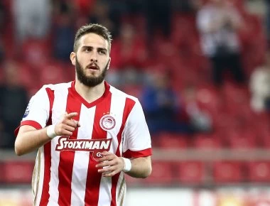 Ανανέωσε με τον Ολυμπιακό ο Κώστας Φορτούνης